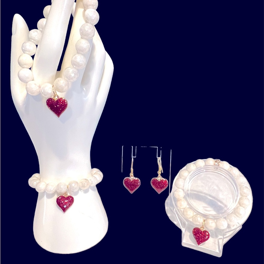 Bracelet & Earrings Heart set